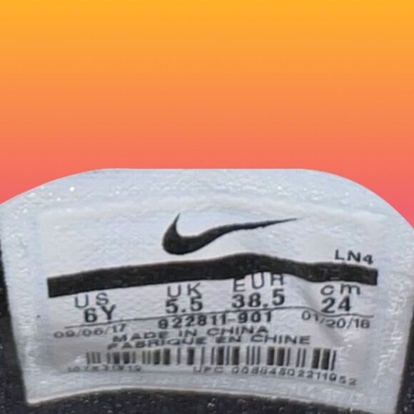 YOUTH NIKE Lebron 15 Multi Color Fabric Basketball High Tops Size 8 - Picture 6 of 7